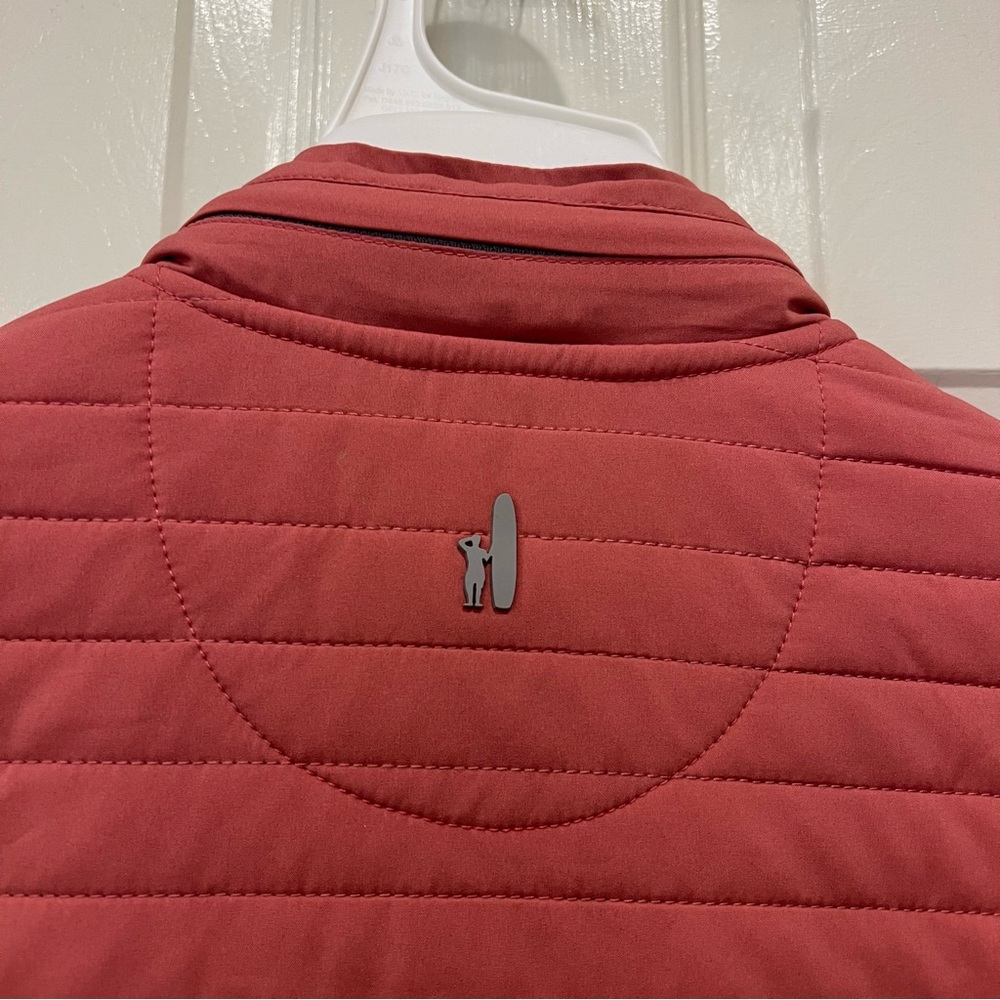 JOHNNIE-O men's crosswind prep-formance vest in bandana - Picture 9 of 9